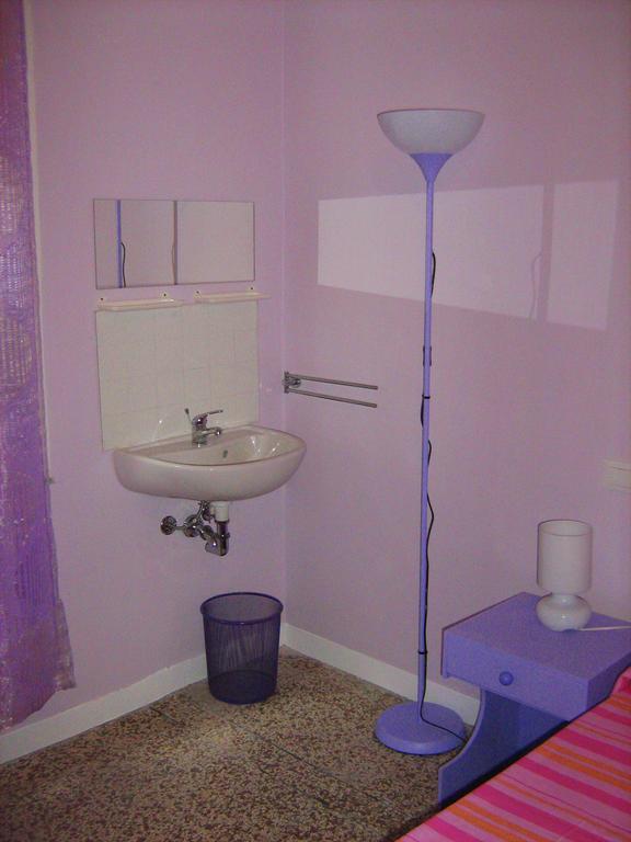 Sirenapop Concept B&B Rivazzurra Di Rimini Номер фото